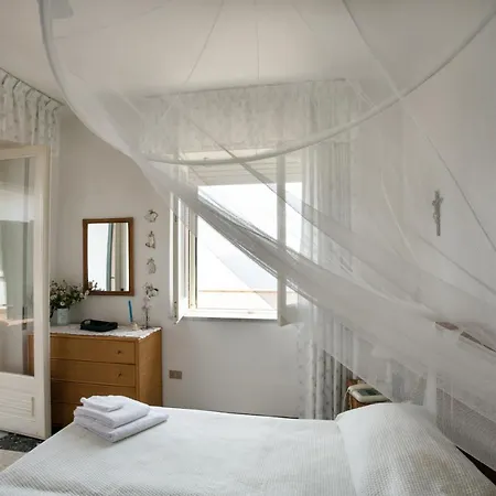 Stella Del Mare * أتشيريالي